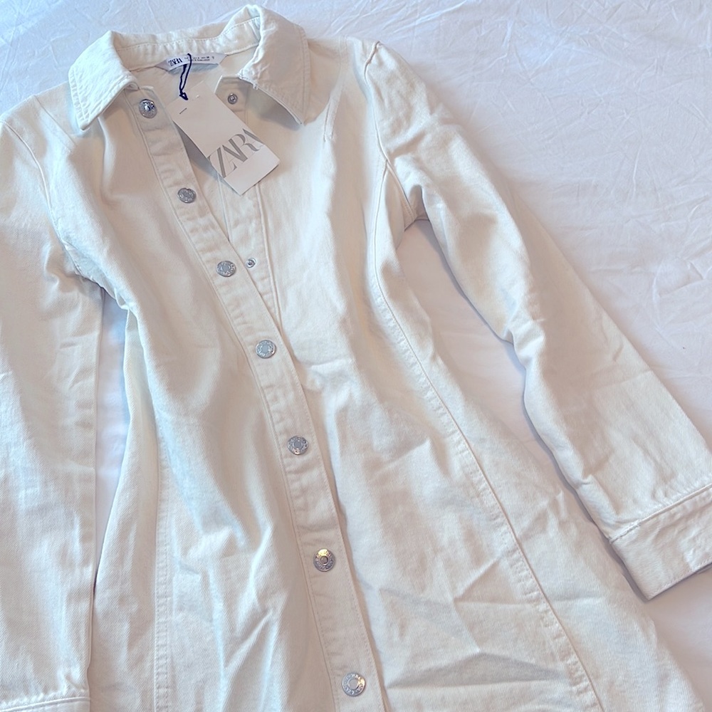 NWT Denim Zara Button Down! 🍦